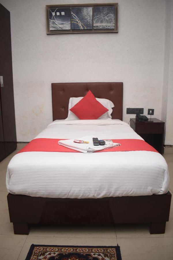 Hotel Jaypee Inn Hāora Extérieur photo